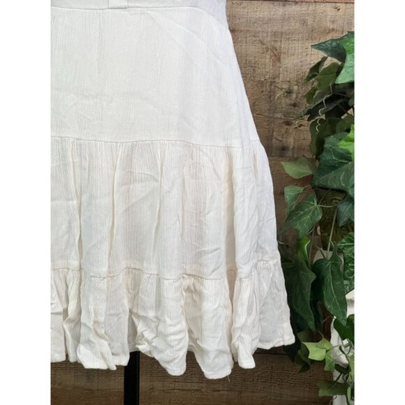 Size Medium Creme Color Forever 21 Dress - Picture 4 of 9